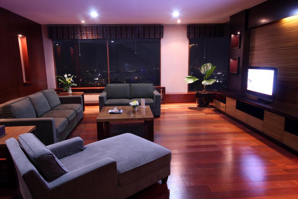 Grand Setiabudi Hotel Bandung Zimmer foto